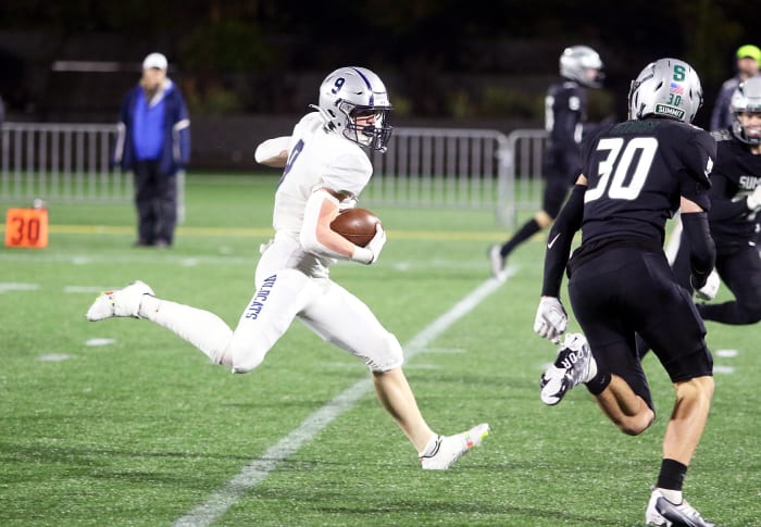 Summit Wilsonville Oregon 5A football final November 25 2022 Dan Brood 18